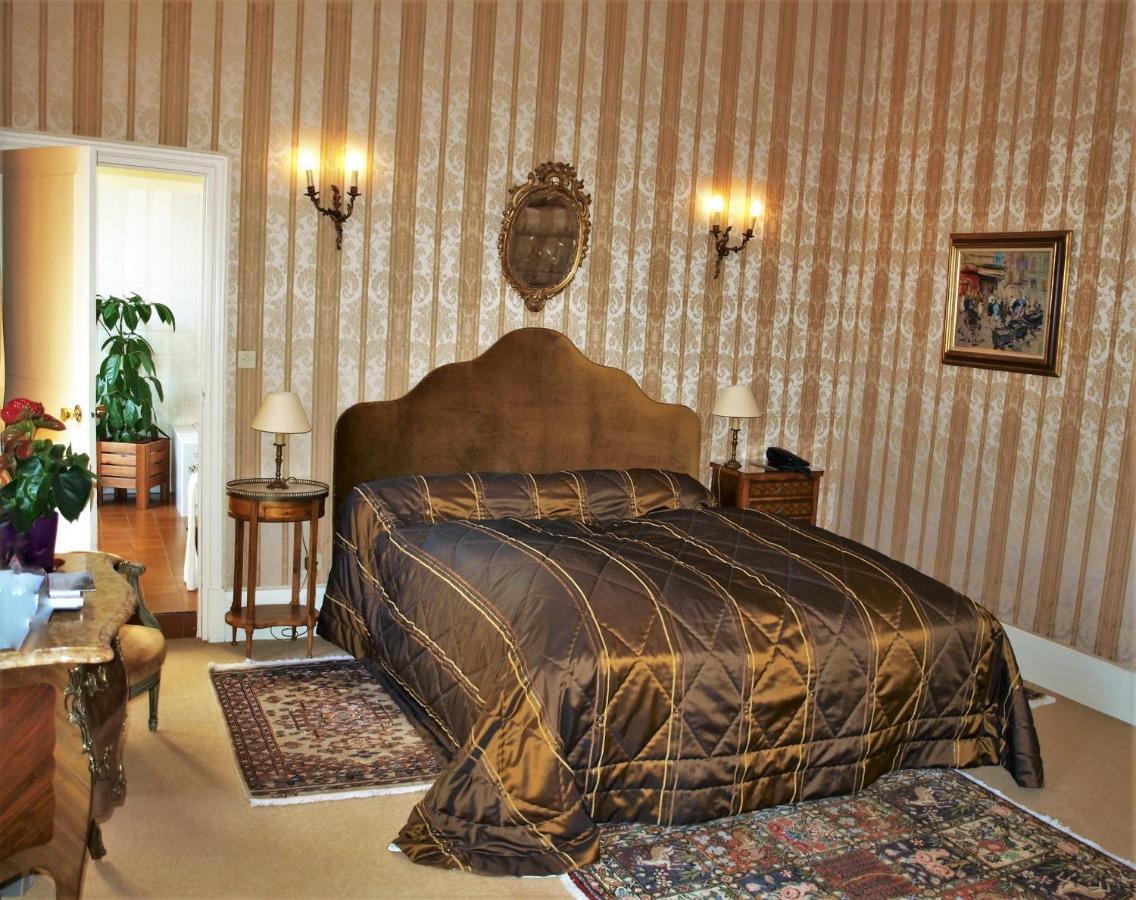 Hotel Chateau De De Lugny