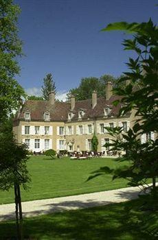 Chateau De De Lugny Hotel 5*