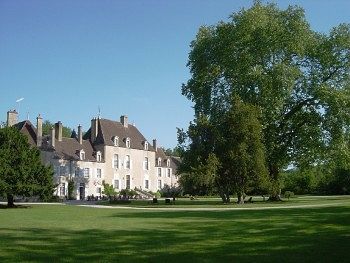 Chateau De De Lugny Hotel Vault-de-Lugny